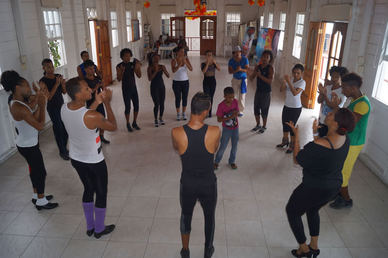 Seminarios, talleres y actividades culturales se adelantan para conmemorar el Día de la Danza